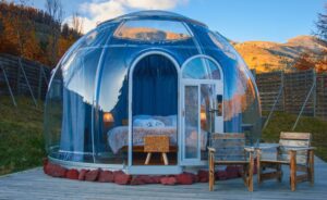 Glamping-tent-dome-australia-built-in-bathroom-lucidomes-australia-glassdome